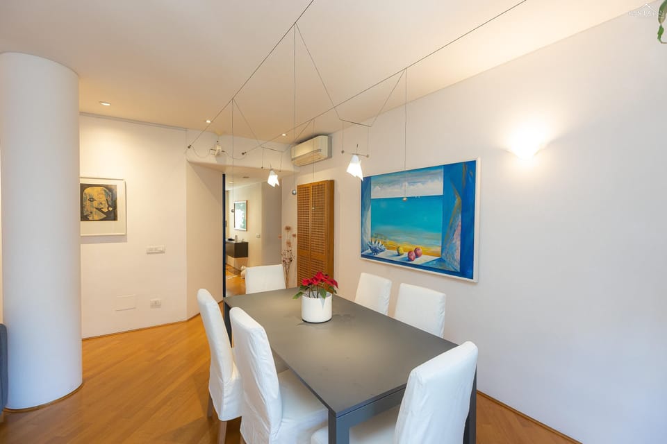 Apartment | Living area