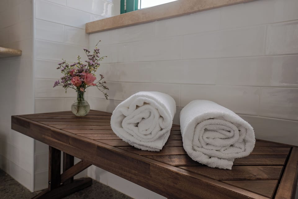 Superior Double Room | WiFi (free), bed sheets
