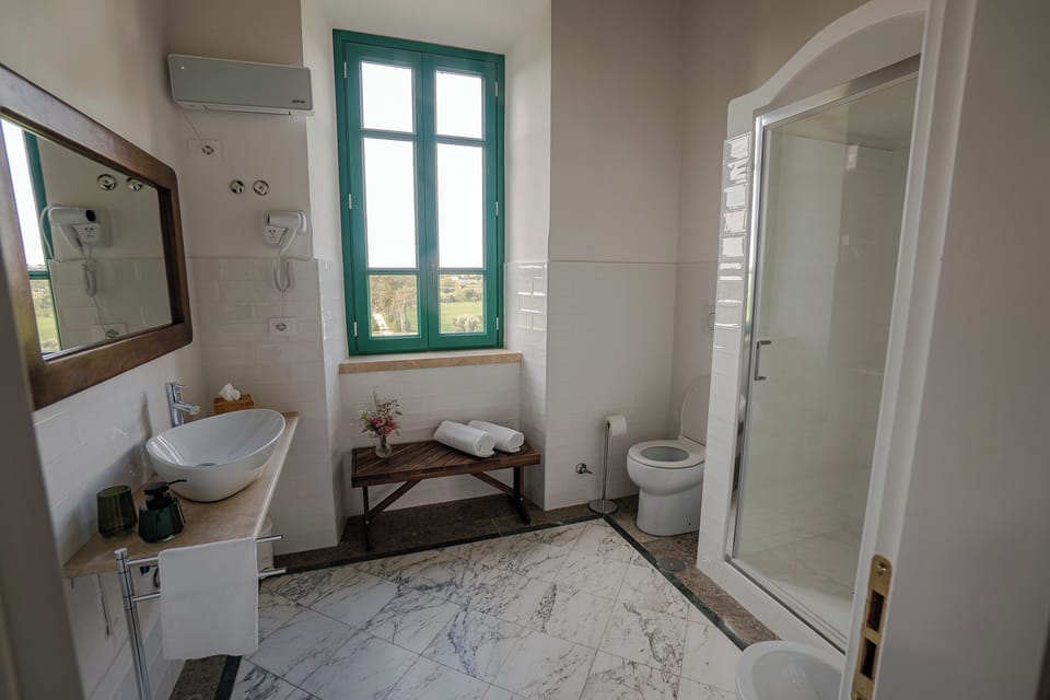 Suite, Garden View | Free WiFi, bed sheets