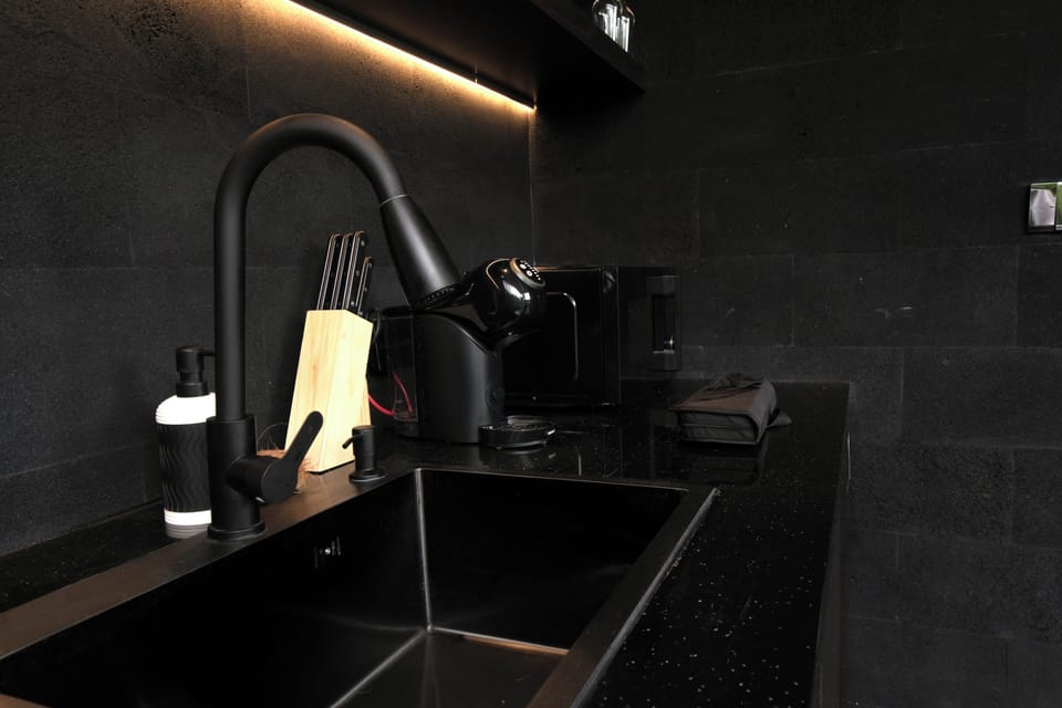 Exclusive Villa, 1 Bedroom, Non Smoking, Valley View | Microwave