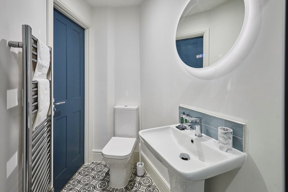 Host Stay The Langley Hotel Apartment 9 Apartment in England