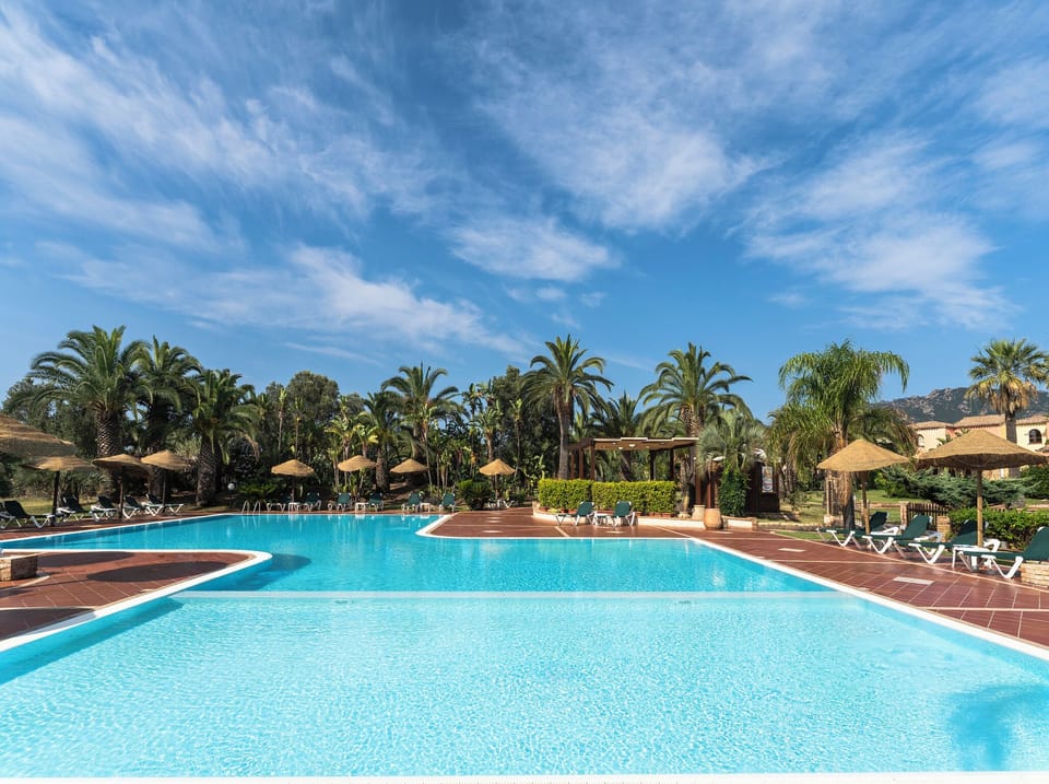 Apartment, 1 Bedroom, Patio, Garden View | Pool | Outdoor pool