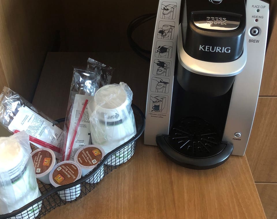 1 bedroom, in-room safe, desk, laptop workspace