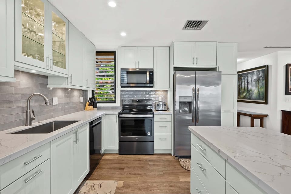 Condo, Multiple Beds, Balcony, Ocean View (Wailea Elua Village 702) | Private kitchen | Coffee/tea maker, dining tables