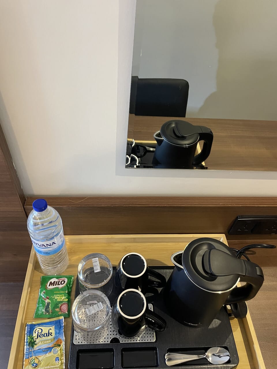 Desk, laptop workspace, free WiFi, bed sheets