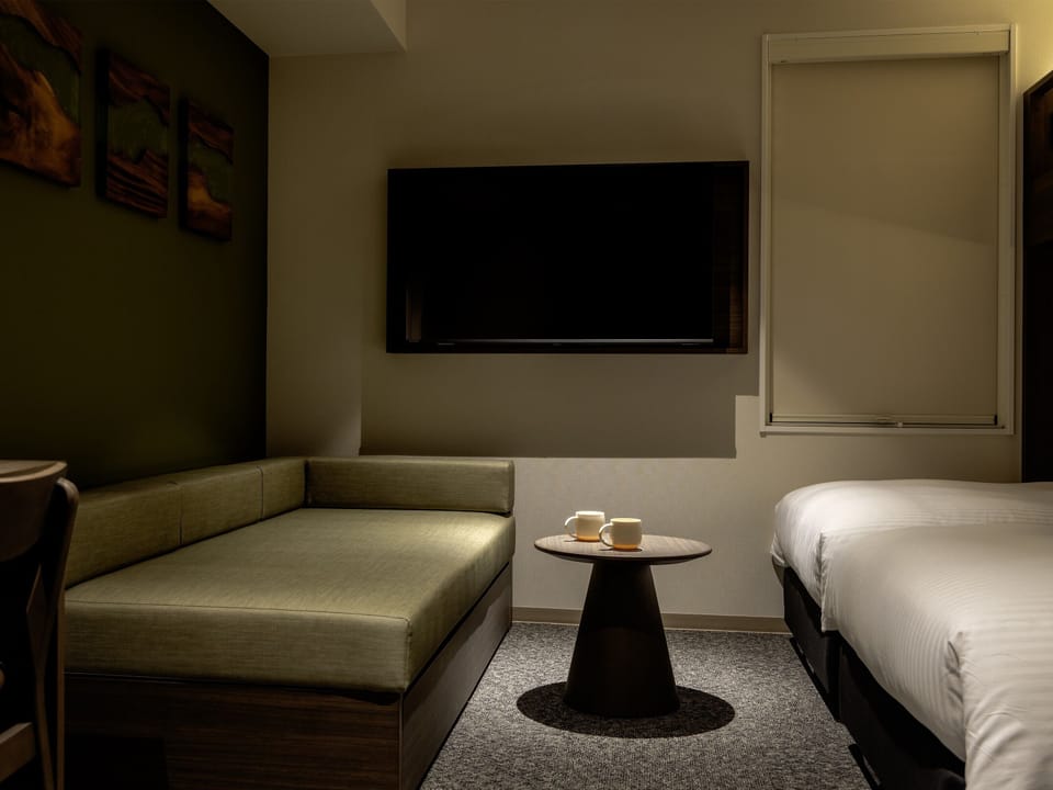 Family Room | Free WiFi