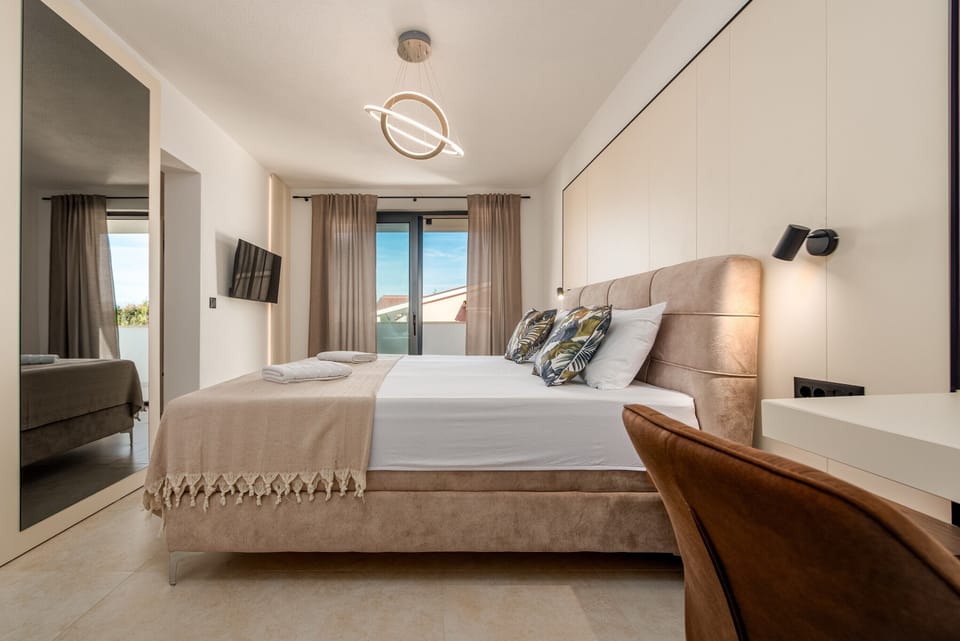 Luxury Villa, Partial Sea View | In-room safe, iron/ironing board, free cribs/infant beds, free WiFi