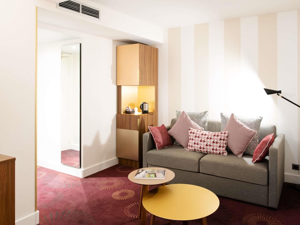 Privilege, Family Room, 1 King Bed with Sofa bed | Premium bedding, memory foam beds, minibar, in-room safe