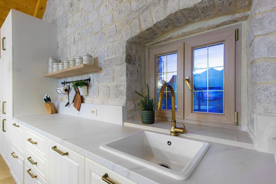 House | Private kitchen | Espresso maker, fridge, microwave, oven