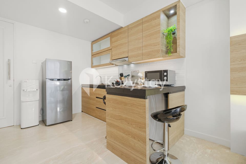 Apartment, 1 Bedroom, Courtyard View | Private kitchen | Full-size fridge, microwave, stovetop, rice cooker
