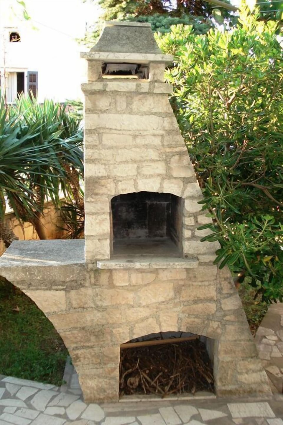 BBQ/picnic area
