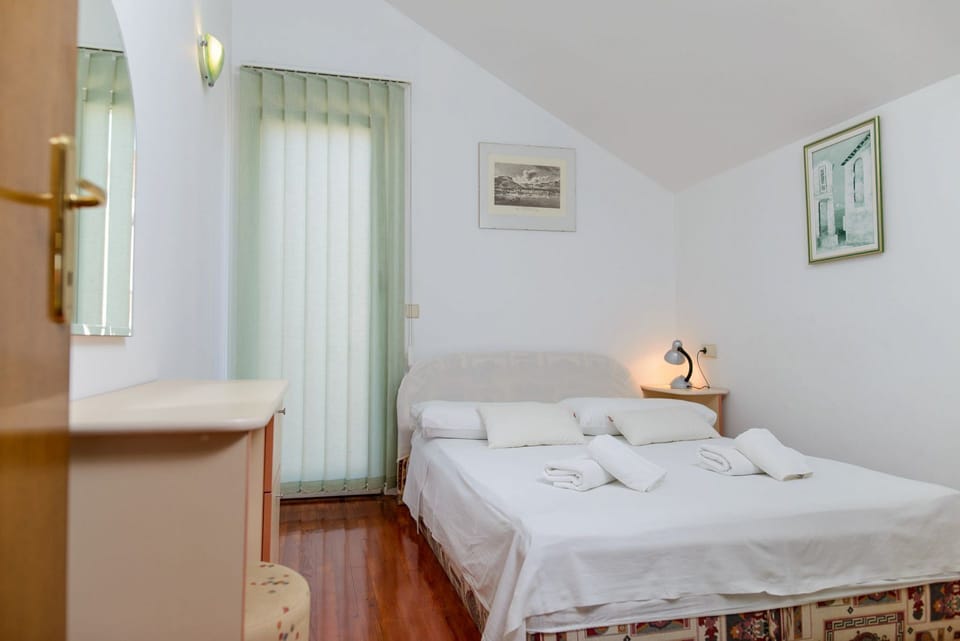 Apartment (A1) | Iron/ironing board, free WiFi