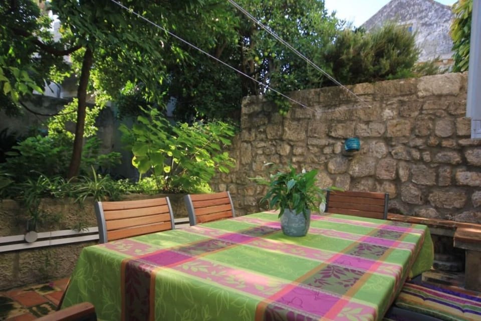 House | Garden