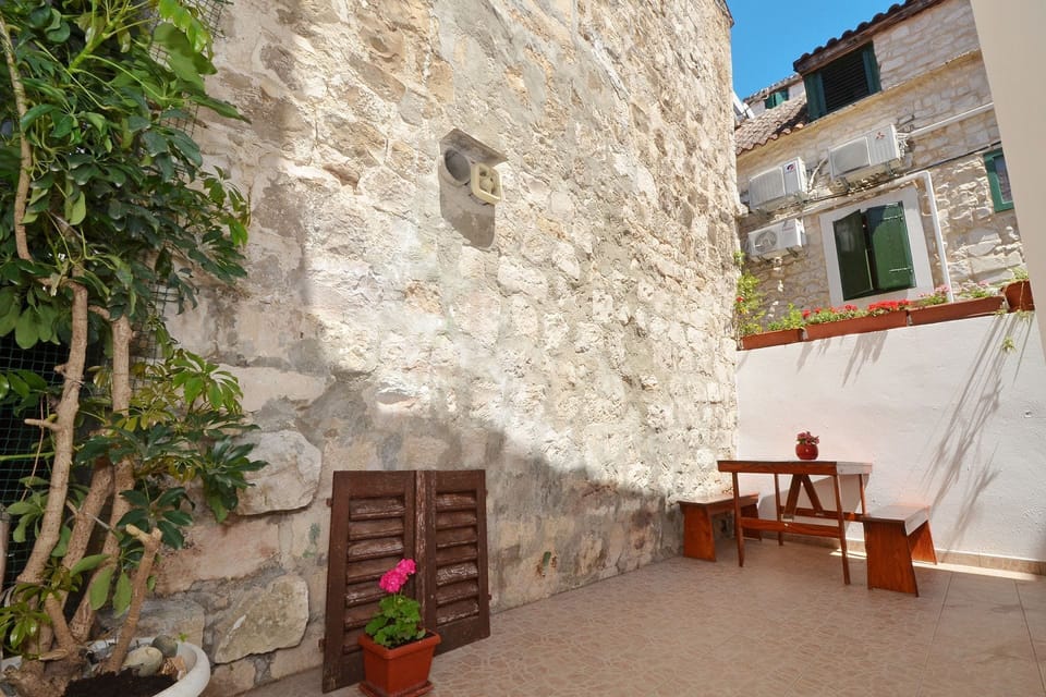 Apartment (A1) | Terrace/patio