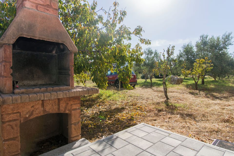 BBQ/picnic area
