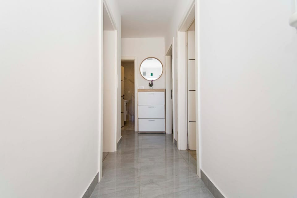 House | Hallway