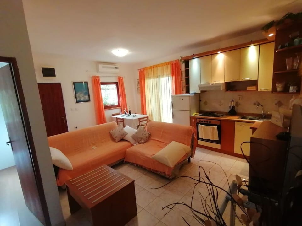 Apartment (A1) | Living room