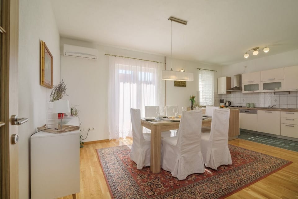 Apartment (A1) | Interior