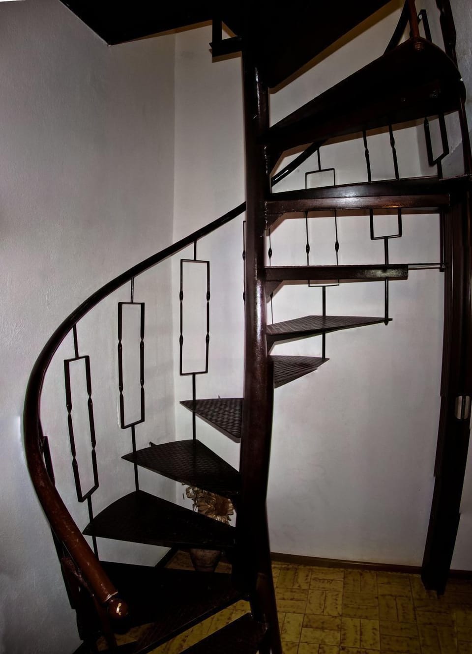 Apartment (A1) | Staircase