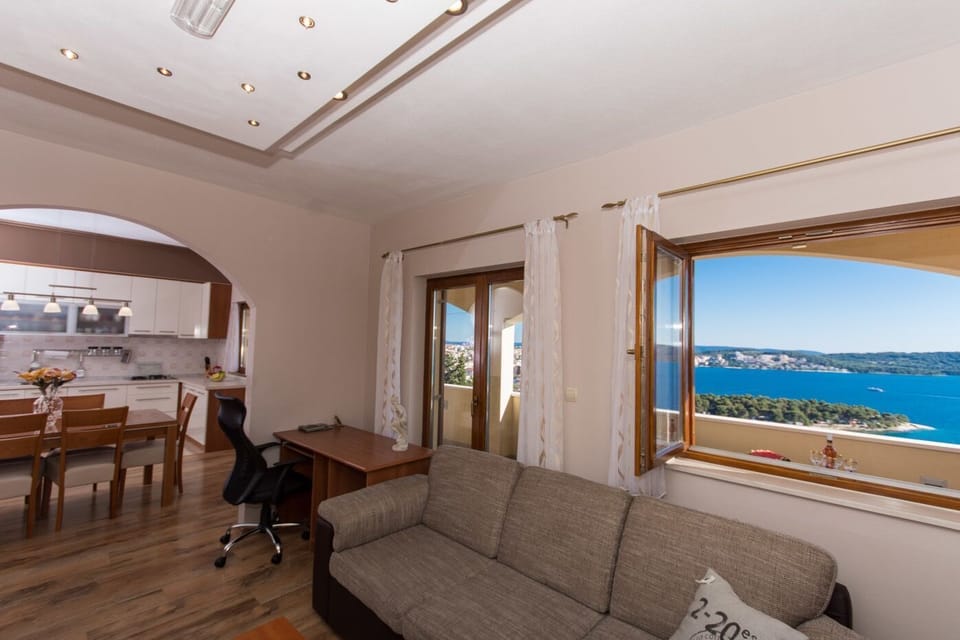 Apartment (A1) | Living room