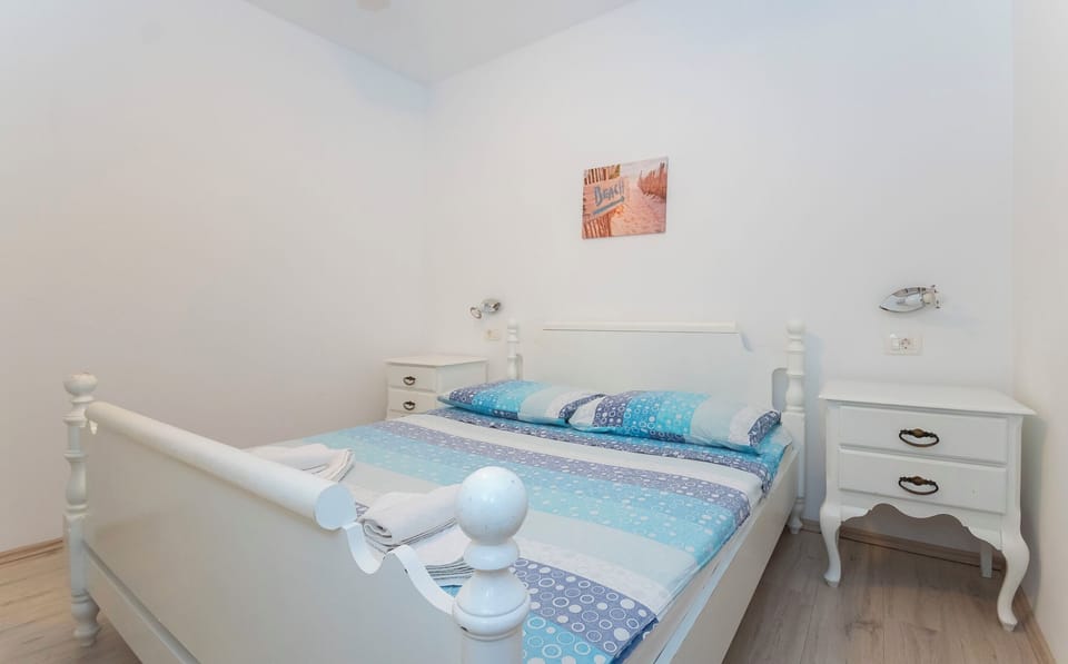 Apartment (A1) | Iron/ironing board, free WiFi