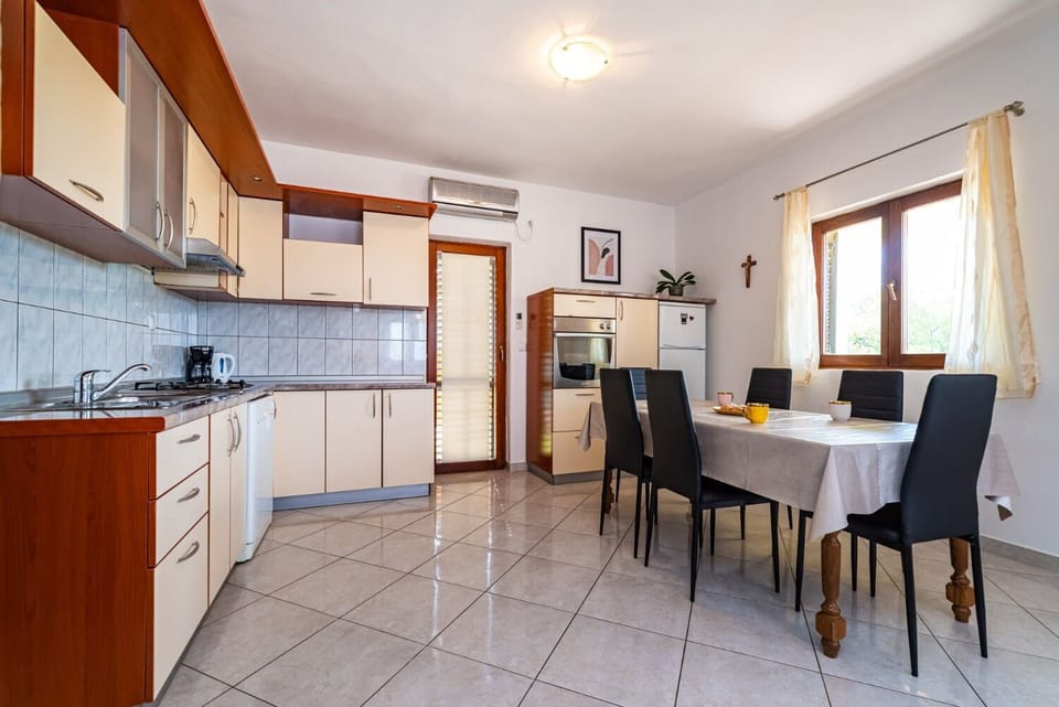 Apartment (A1) | Private kitchen