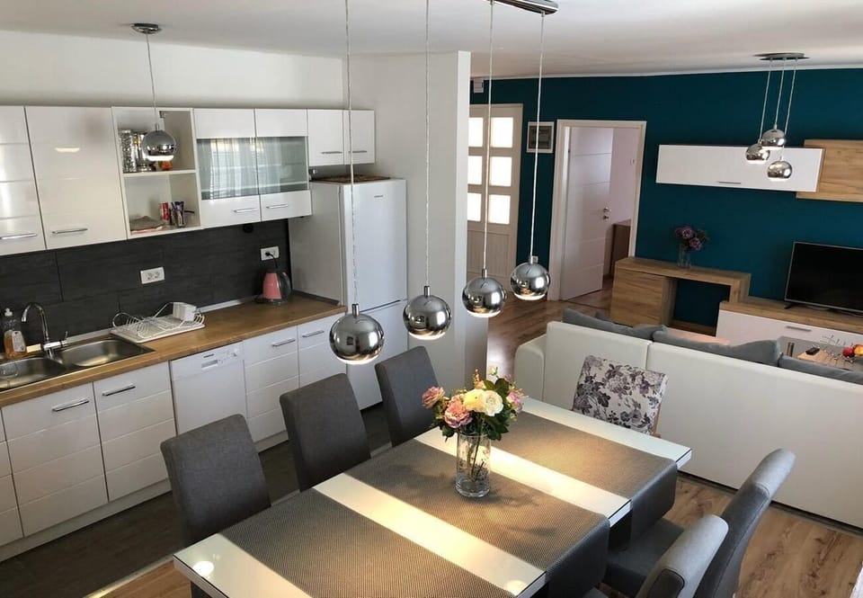 House | Private kitchen