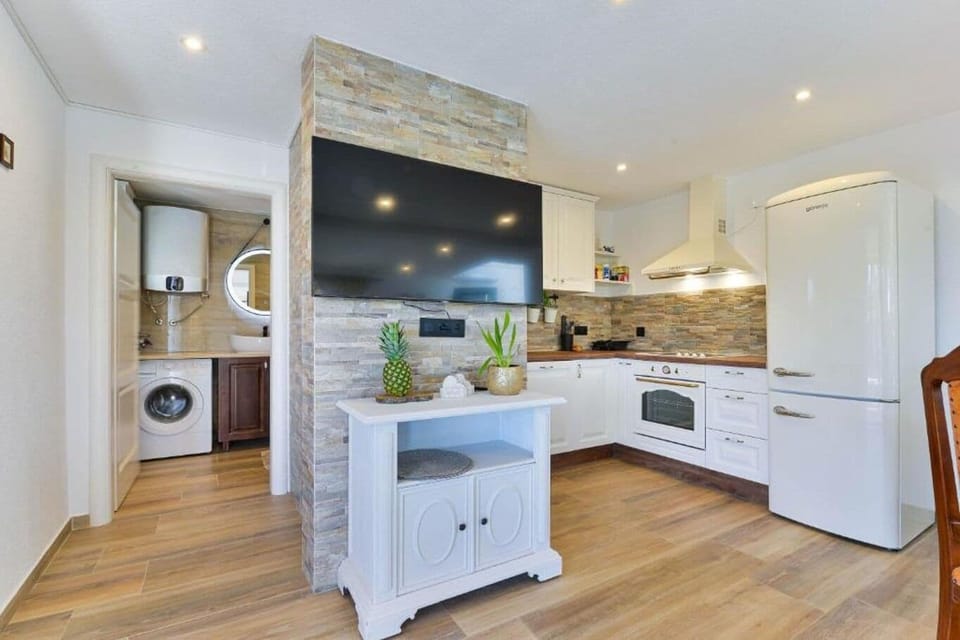 House | Private kitchen