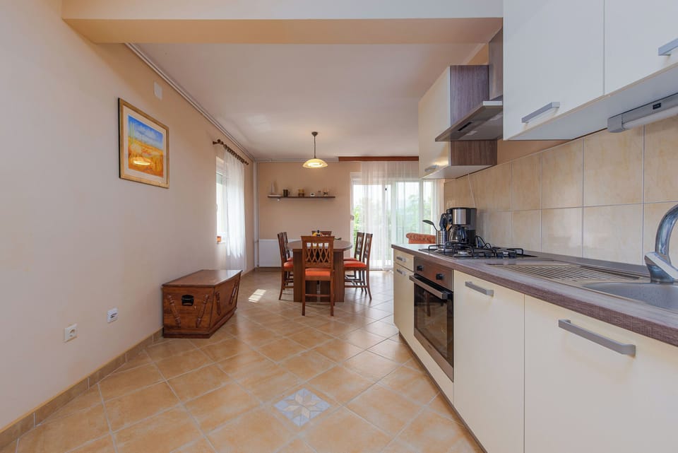 House | Private kitchen