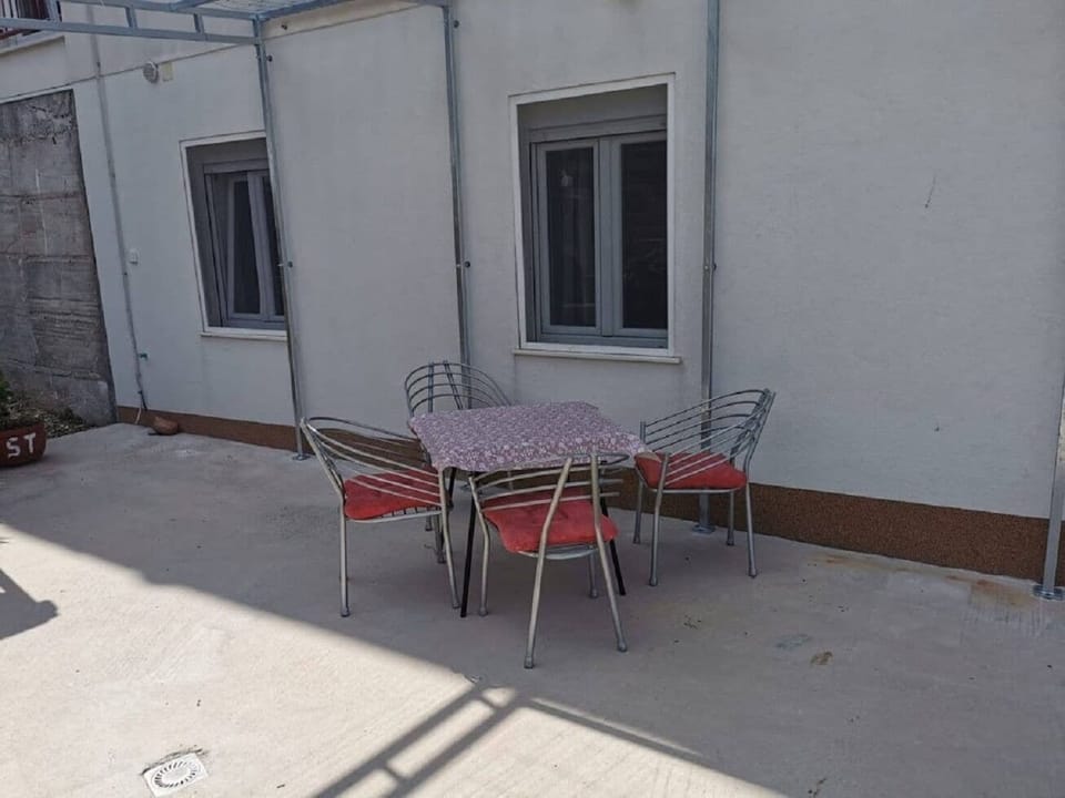 Apartment (A1) | Terrace/patio