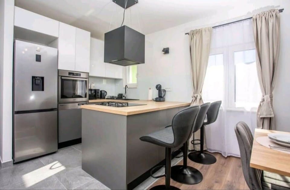 Apartment (A1) | Private kitchen | Espresso maker, fridge, microwave, oven