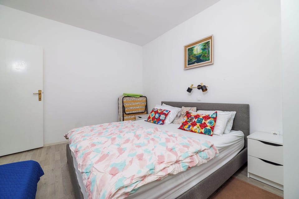 Apartment (A1)