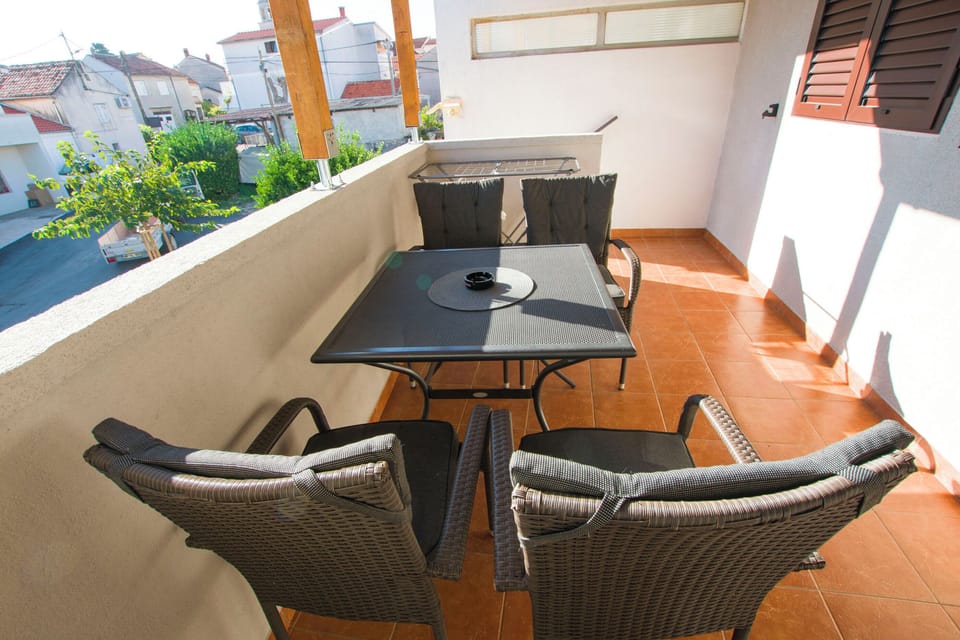 Apartment (A1) | Balcony