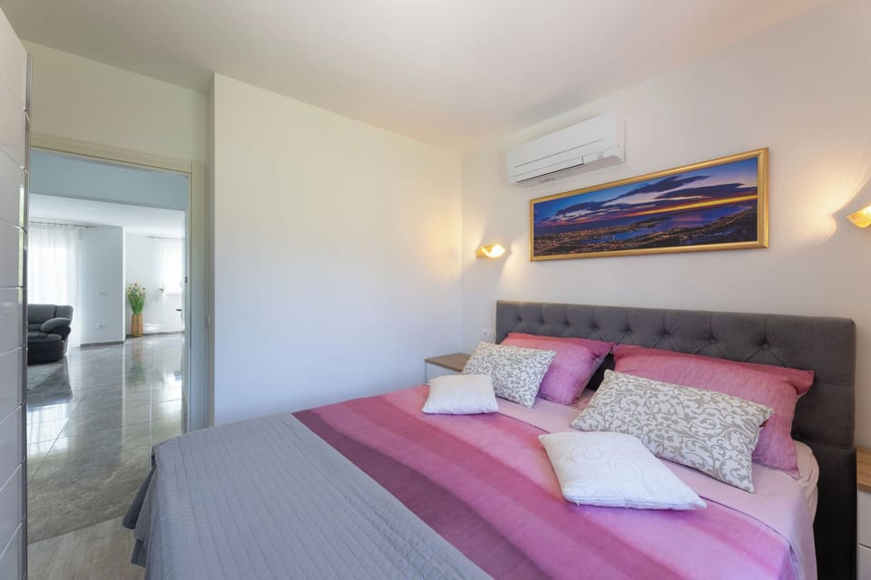 Apartment (A1) | Iron/ironing board, free WiFi