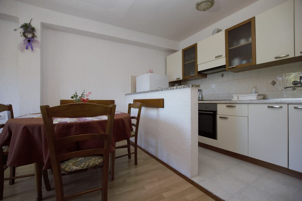Apartment (A1) | Private kitchen