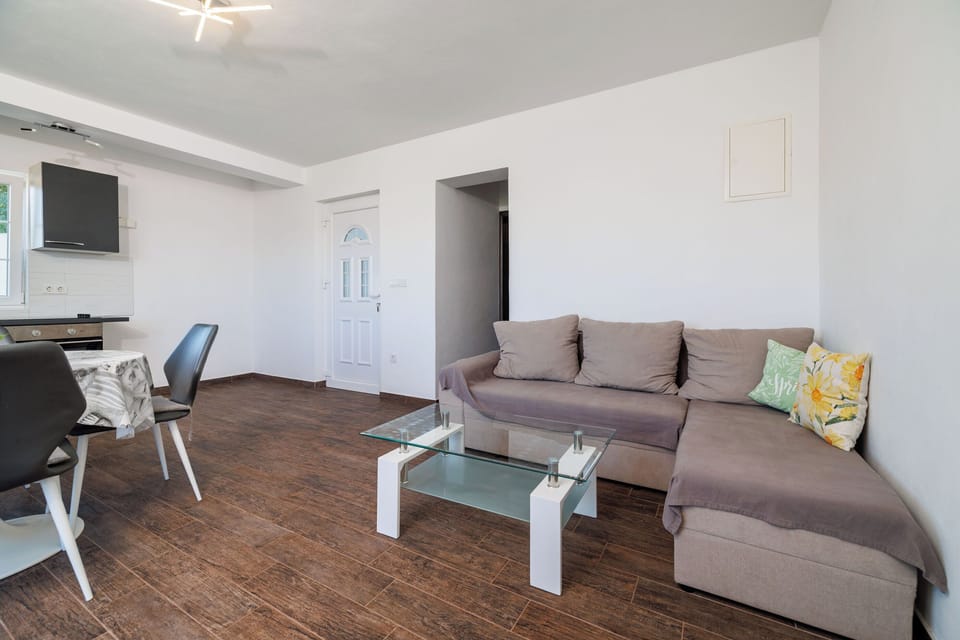 Apartment (A1) | Living room