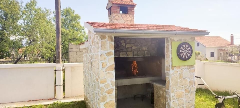 BBQ/picnic area