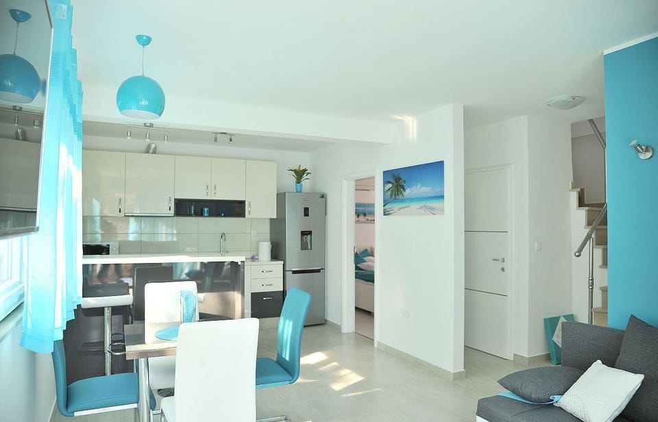 House | Living room