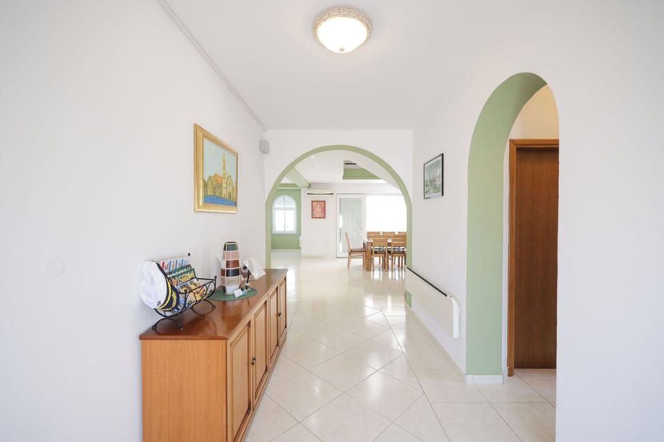 House | Hallway