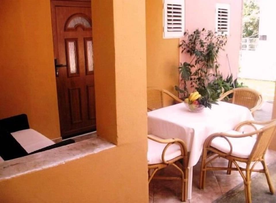 Apartment (A1) | Terrace/patio