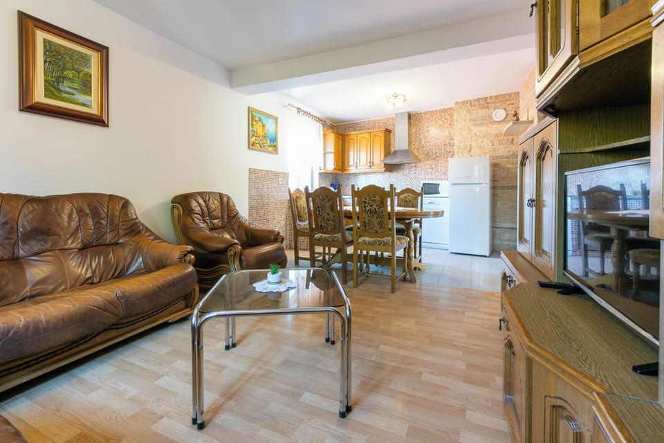 Apartment (A1) | Living room