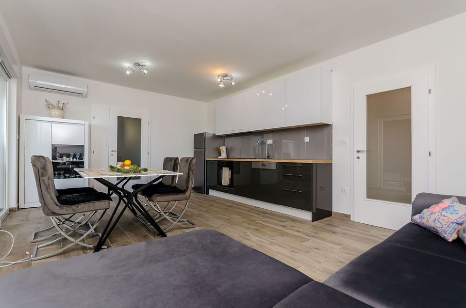 Apartment (A1) | Living room