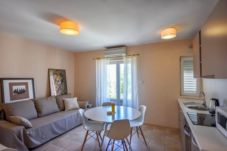Apartment (A1) | Living room