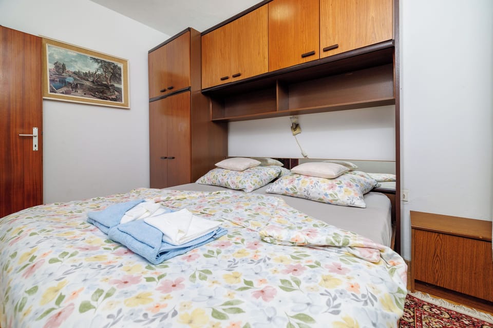 Apartment (A1)
