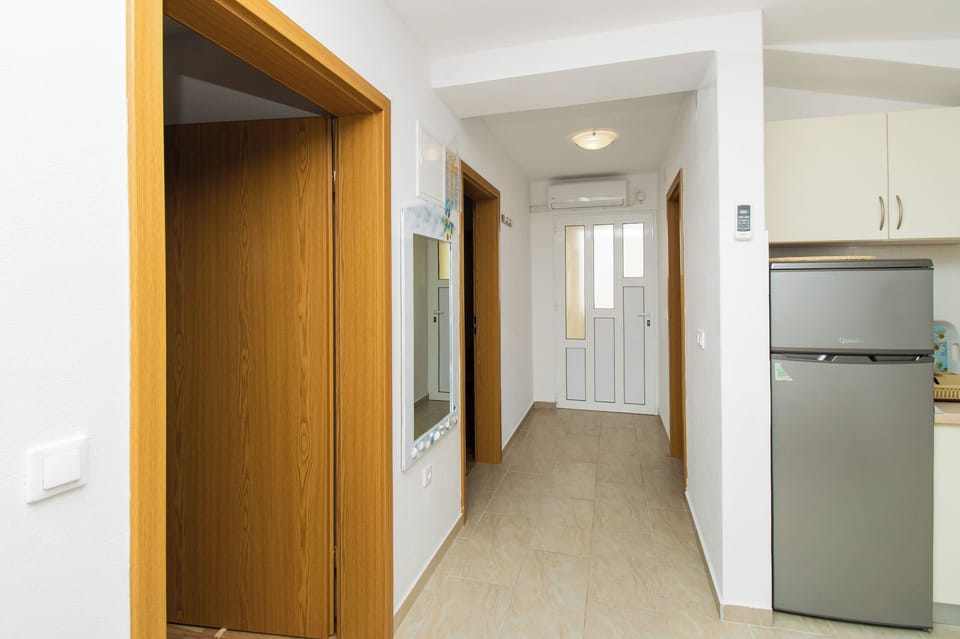 Apartment (A1) | Hallway