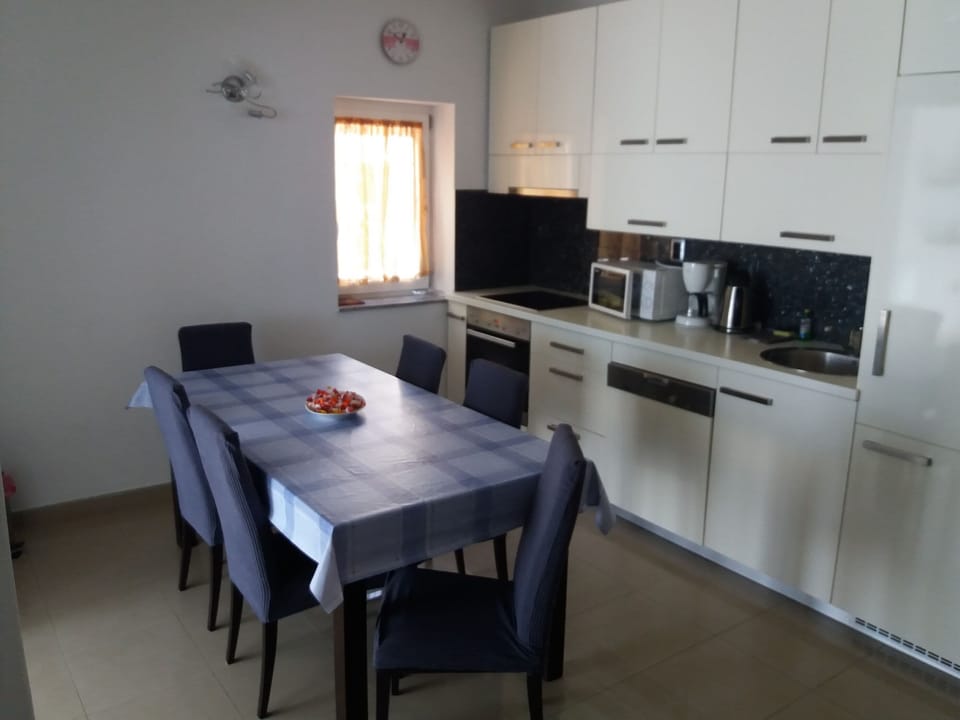 House | Private kitchen