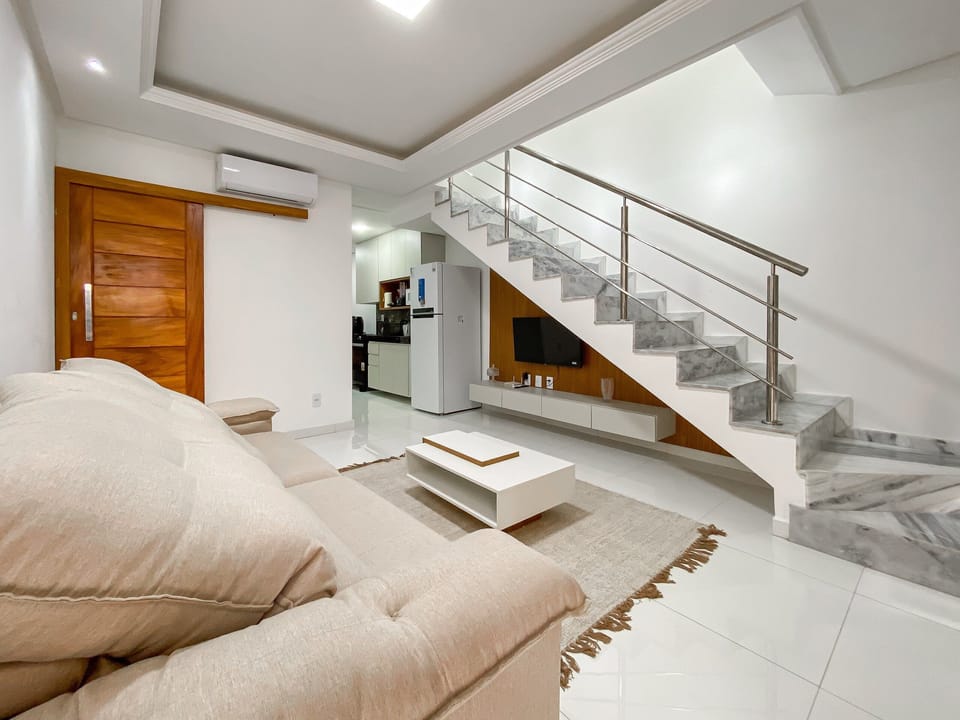 Apartment | Living area | Flat-screen TV