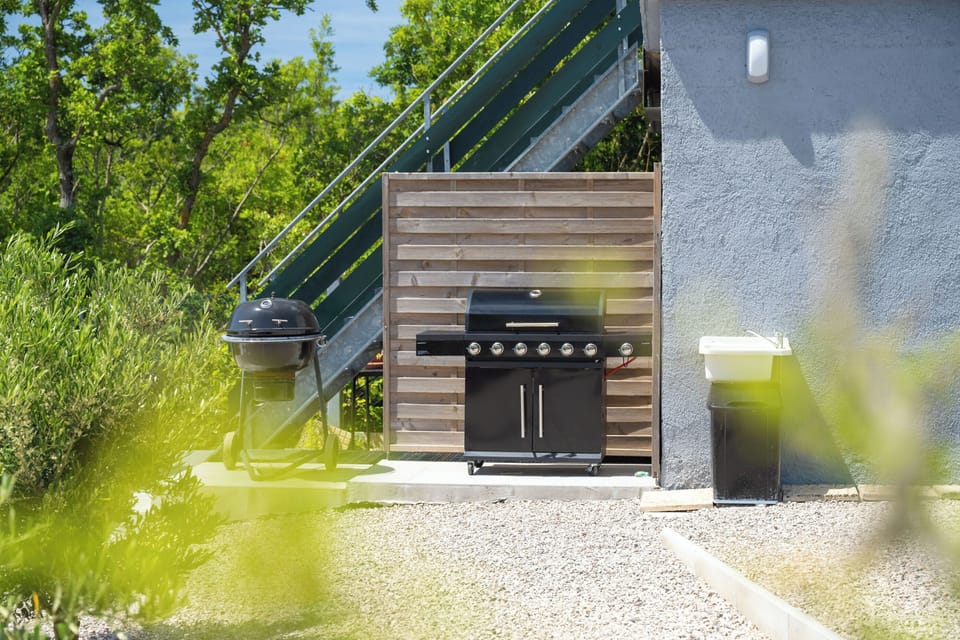 BBQ/picnic area