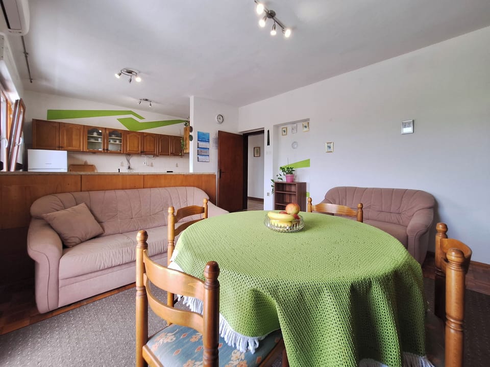 Apartment (A1) | Living room
