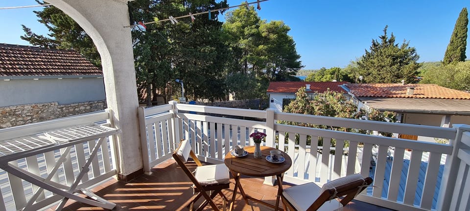 Apartment (A1) | Balcony
